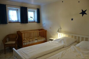 1 bedroom, WiFi - Hallig Hooge - Whg. 4 - Habel - Allergy-friendly vacation apartment on Föhr with (Wyk auf Föhr)