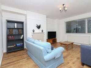 Living area - Tan Y Mynydd, Dwygyfylchi (Penmaenmawr)