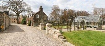 Storkery Cottage, peterculter