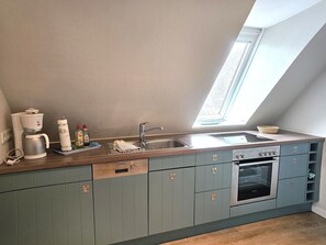 Fridge, microwave, stovetop, dishwasher - Eltimjo 1 - Holiday apartment for 2 persons - Eltimjo 1 vacation apartment in Nieblum: (Nieblum)