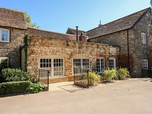 Exterior - Hambleton, Exton, Rutland (Oakham)