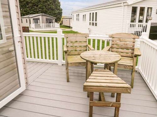 Kelly's Retreat, Cayton