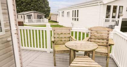 Kelly's Retreat, Cayton
