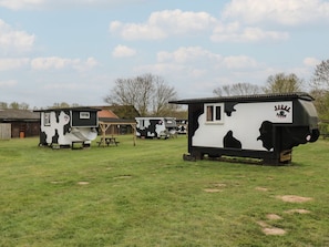 Exterior - Daisy (Cow Shed 1), Campsea Ashe (Woodbridge)