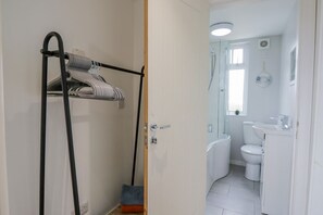 Shower - The Wigwam, Southerness (Dumfries)