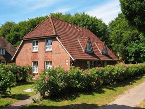 Exterior - Godewind - Apartment 3 - Godewind vacation apartment 3:59 m², balcony & beach within 200 m (Wyk auf Föhr)