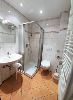 Shower - Strandläufer, Whg. 7 - Apartment Strandläufer Whg. 7 - close to the beach in Wyk (Wyk auf Föhr)