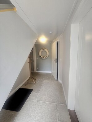 Interior - Uijs Hüs - Allergy-friendly vacation home Uijs Hüs with garden & terrace in (Borgsum)