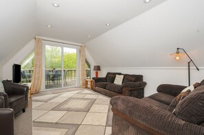 Living area - Valley Lodge 55, Gunnislake (Callington)