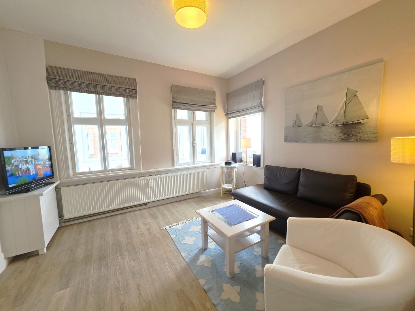 Tv, dvd-spelare och en stereo