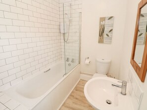 Shower - Seaview Retreat in Coverack (Coverack)