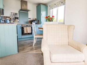 Living area - Hunrosa: Charming Home in St Day (Redruth)