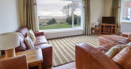 Charming The Villa in Harlech