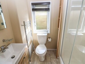 Shower - Mountain View Lodge, Whitland. (Whitland)