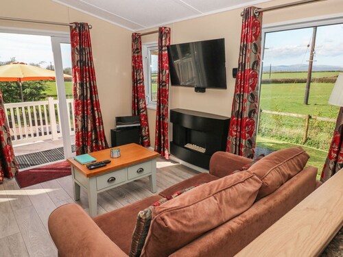 Mountain View Lodge, Whitland.