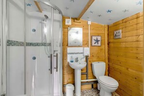 Shower - Bay Tree Cottage, Heacham (King's Lynn)