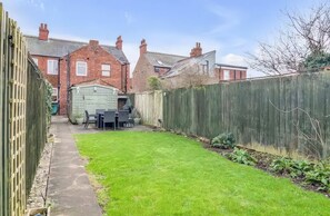 Outdoor dining - Bay Tree Cottage, Heacham (King's Lynn)