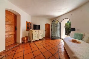 10 bedrooms, iron/ironing board - ELITE COLLECTION- VILLA PAVONI (Porto Rotondo)