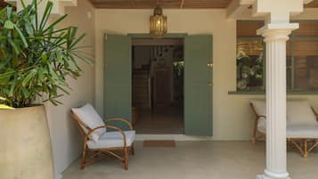 Deluxe Suite | Terrace/patio