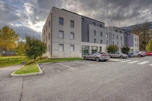 Exterior - Vrbo Property (Varces-Allières-et-Risset)