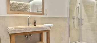 Exclusive group accommodation Höhr-Grenzhausen - 4 apartments, 9 pers. Westerwald