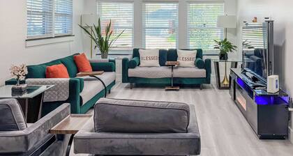 The Houston Oasis - Urban Luxury