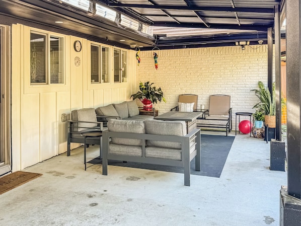 House, Garden View | Terrace/patio - The Houston Oasis - Urban Luxury (Houston)
