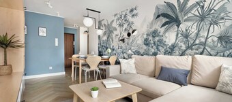 Gemütliches Apartment mit Balkon | Nähe zum Strand und zum Bahnhof