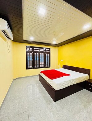 Free WiFi - Hotel Basera  (Lucknow)