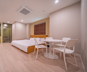 Premium Room, City View | Dining - busan Doan Pool villa & Kids Hotel (Busan)