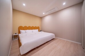 Chambre Familiale, vue ville