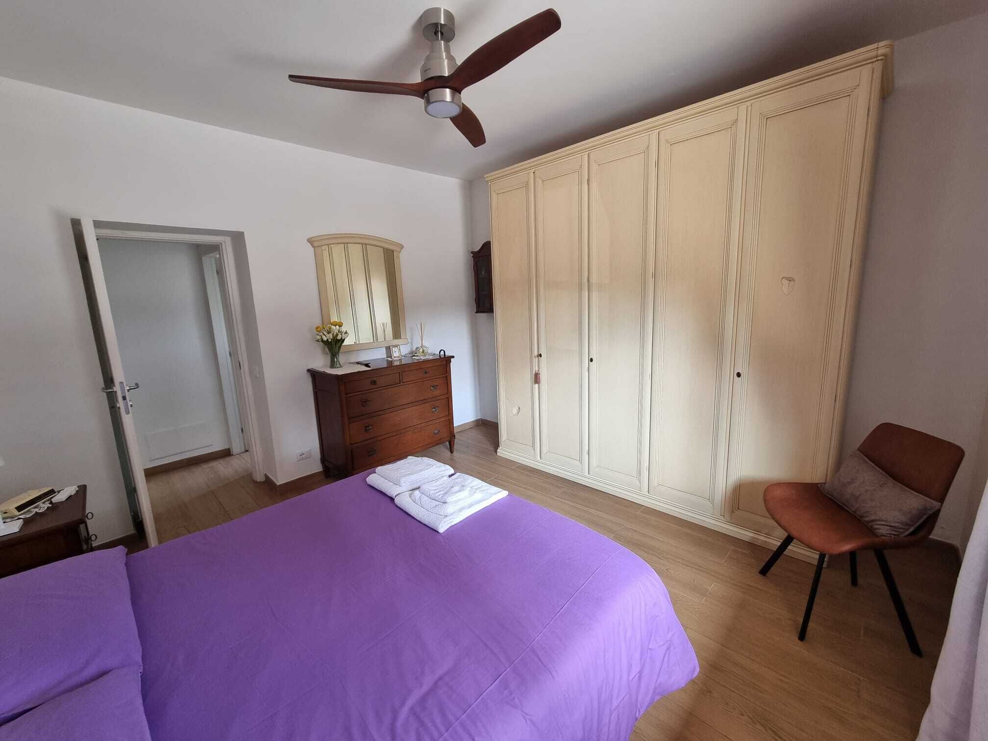2 Schlafzimmer, Bügeleisen/Bügelbrett, Bettwäsche