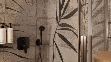 Premium Suite | Hypo-allergenic bedding available, in-room safe, desk, WiFi (free)