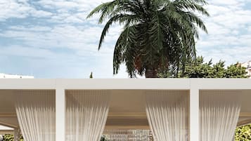 Khu ẩm thực ngoài trời