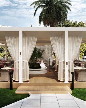 Outdoor dining - Heritage Hotel Zagreb Dubrovik (Dubrovnik)