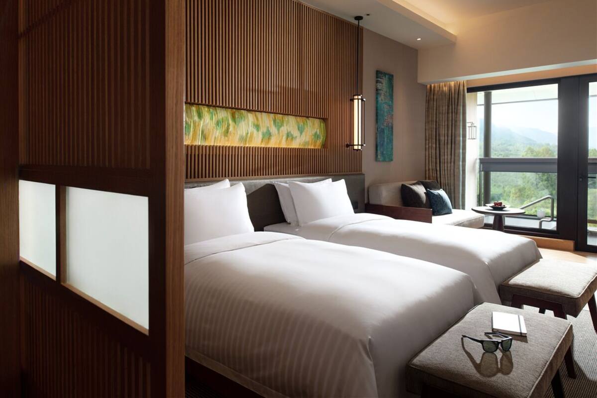 Deluxe Twin Room