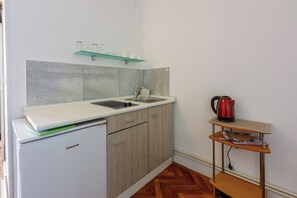 Private kitchen - Cozy studio apartment with sea view & parking space in Dramalj (Dramalj)