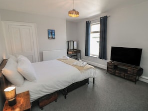 Ferienhaus | 4 Schlafzimmer, kostenloses WLAN, individuell dekoriert