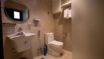 Departamento, varias camas | Baño