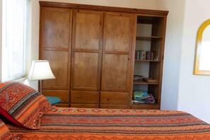 1 bedroom, free WiFi, bed sheets - Casita de Oro | Playa Del Oro | Private Oasis | Pool (San Felipe)