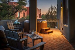 Terrace/patio - Amazing Monthly Home, Views, Community Pool! Calle (Sedona)