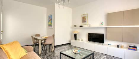 Căn hộ (2 Bedrooms) | Nội thất
