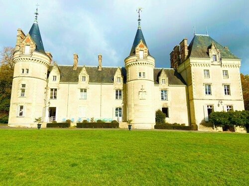 Château de la Pervenchère - Gîte des Cavaliers