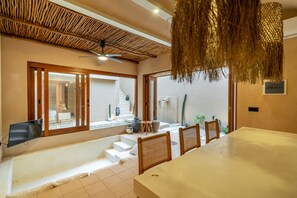 Dining - Uluwatu Rooftop Villa with Private Pool (South Kuta)