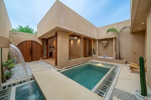 Pool - Uluwatu Rooftop Villa with Private Pool (South Kuta)