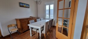 Dining - Villa Calot, House near the ocean, parking, Wi-Fi (Berck)