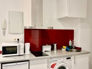 Private kitchen - Comfortable apartment in the heart of Granada (Granada)