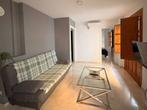 TV - Charming apartment in the heart of Granada - 4 guests (Granada)