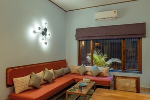 Junior Suite, Garden View | Living area - Botanique Goa (Assagao)