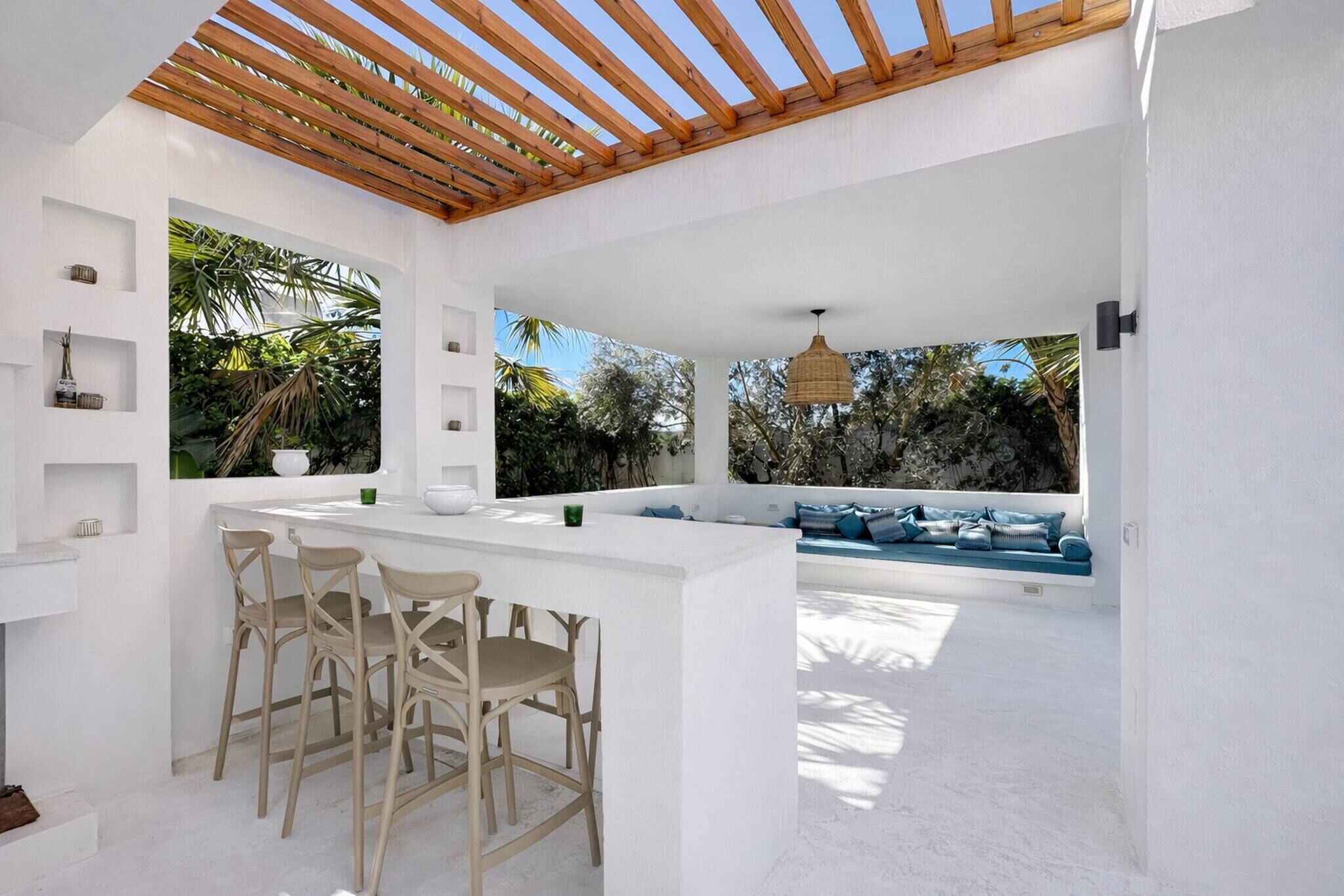 Villa, 4 habitaciones, piscina privada, vistas al jardín | Comedor